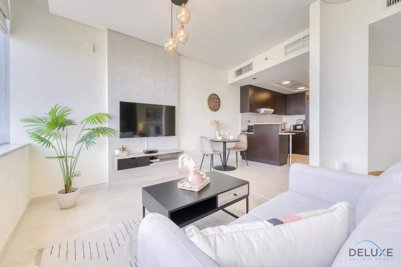 Apartment Calm Studio At Sky Gardens Difc By Deluxe Holiday Homes Dubai